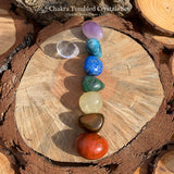 Set di 7 cristalli burattati Chakra PIÙ cristallo bonus + custodia