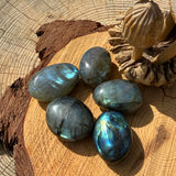 Ogrlica z obeskom iz bakrene žice Z ARRON DESIGN Serenity Moonstone