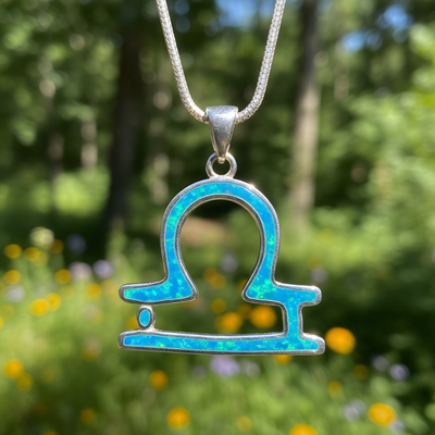 Z ARRON DESIGN Serenity Moonstone kobbertråd anheng halskjede